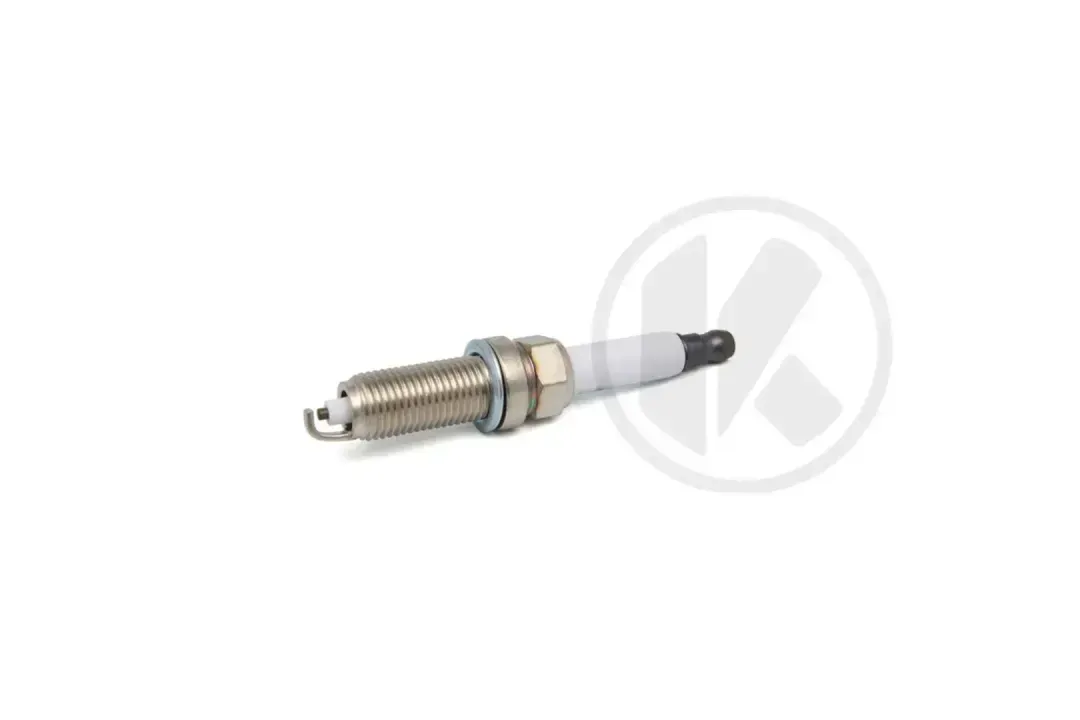 s2811590100   spark plug